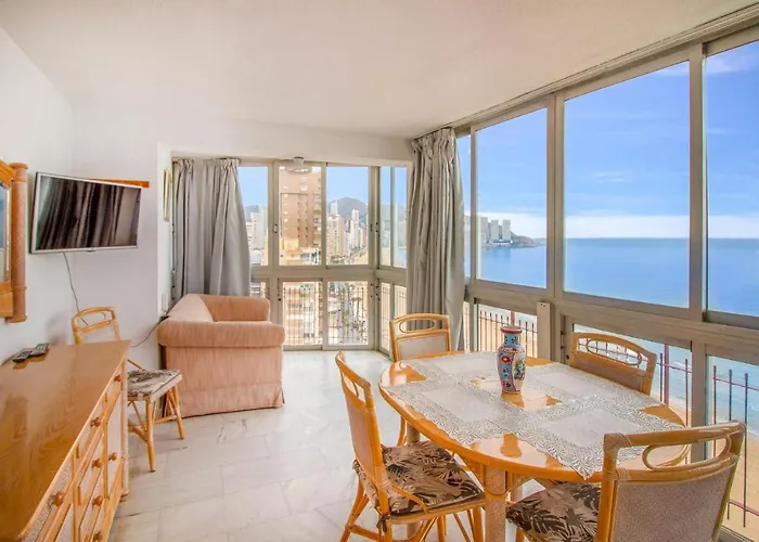 2 Bedroom Cozy Apartment In Benidorm